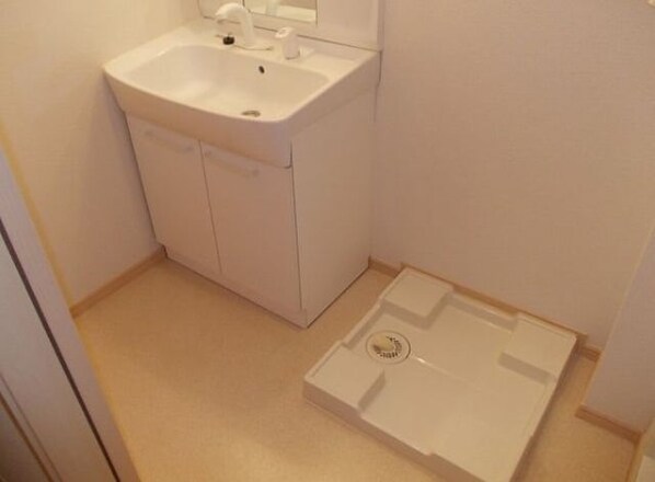 シャン・ド・フルール Bの物件内観写真